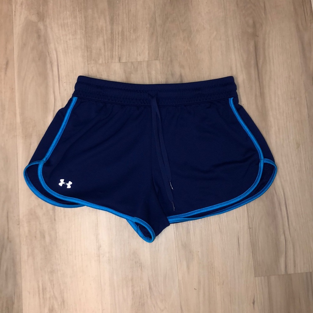 Under Armour Women’s Blue Shorts Size S